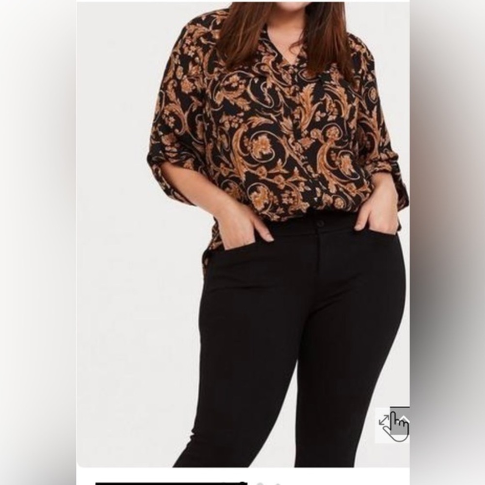 Torrid Blouse Top Georgette Button-Down Pullover … - image 2